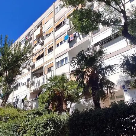 Two Spalatina Apartment