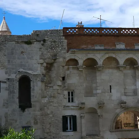Two Spalatina Apartmán