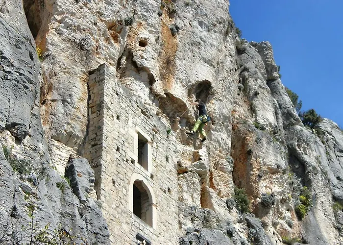 Two Spalatina Daire